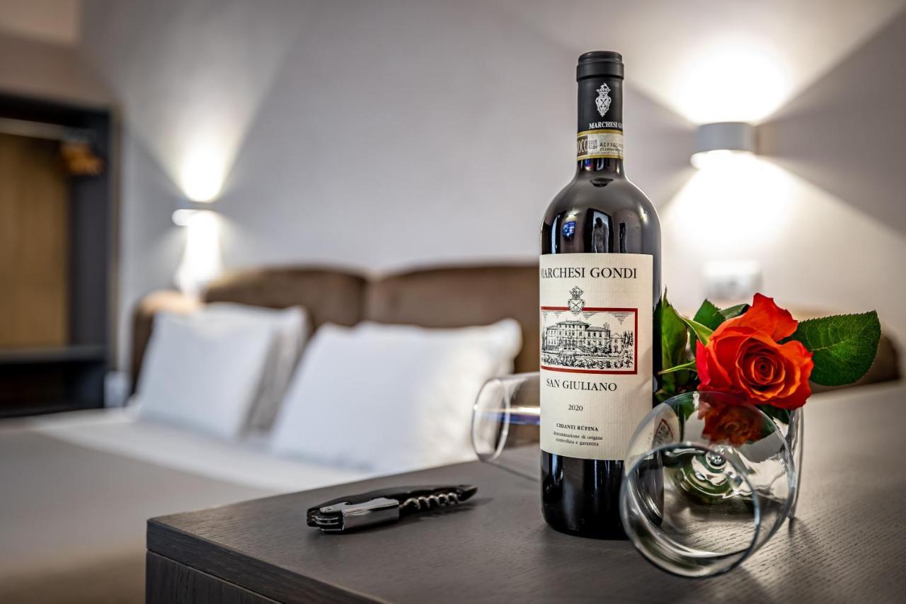 Hotel La Scaletta Al Ponte Vecchio 4*