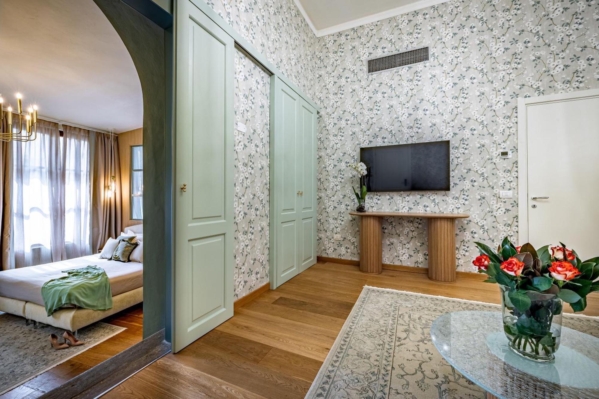 La Scaletta Al Ponte Vecchio Hotel Florencia